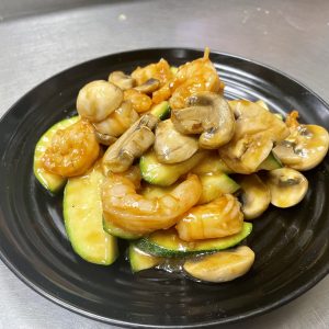 fresh button mushroom, zucchini